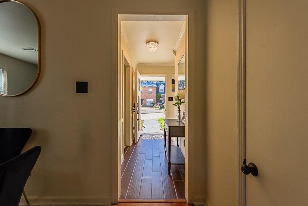 Cozy Townhome Retreat With King Bed Near I-10, Capitol, Fsu & Famu Tallahassee Exterior photo